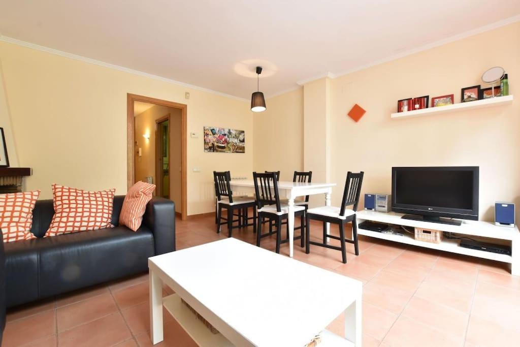 Preciosa Zona Natural La Mora Villa ตาร์ราโกนา ภายนอก รูปภาพ