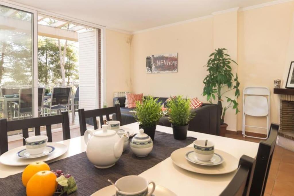 Preciosa Zona Natural La Mora Villa ตาร์ราโกนา ภายนอก รูปภาพ